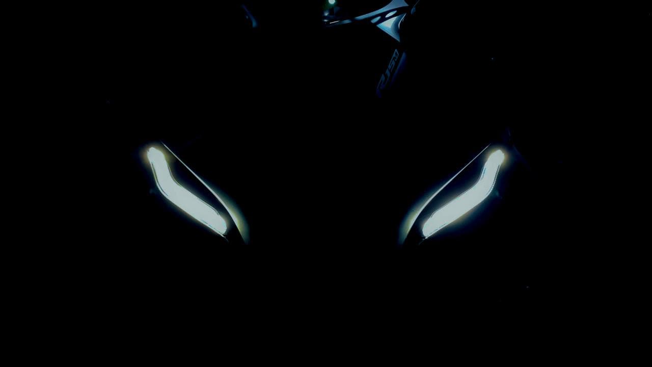 R15M Headlight